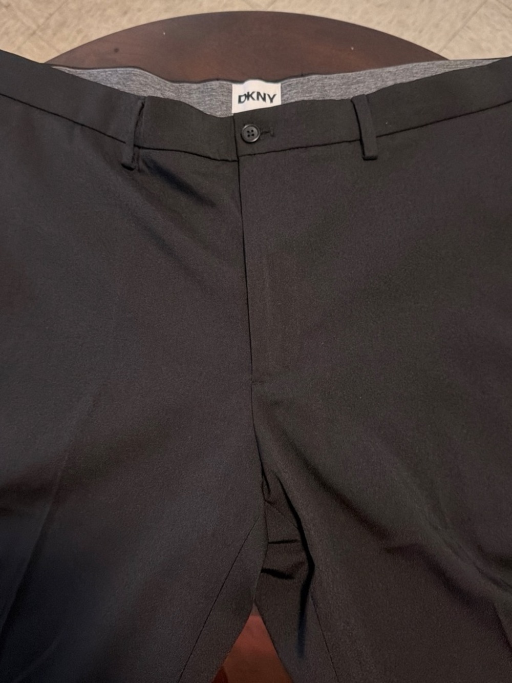 Dkny Black Flat-Front Men’s Shorts